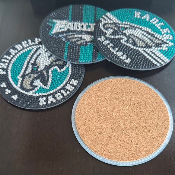 🦅 Handcrafted Philadelphia Eagles Diamond Art Coasters – Set of 4 Gift Ready - Picture 4 of 6